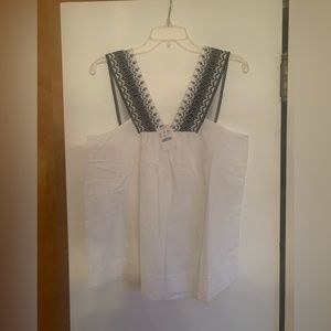 NWT Jcrew Tank. Size 8. Great details!